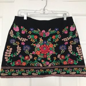 Black skirt with floral detail
